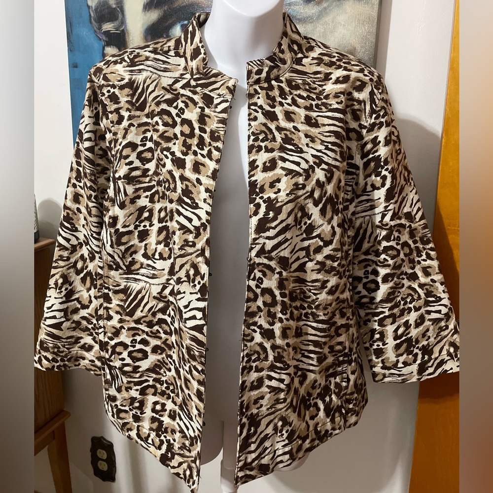 Chicos Size 2 Cotton Blend Denim Jacket Animal Print Brown White Beige